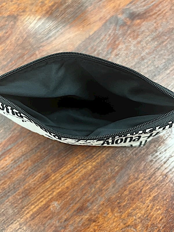 AHS Pouch