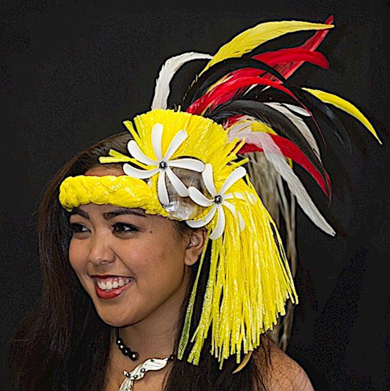 Braided Headband with Mother of Pearl Side Plate