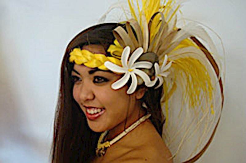 Braided Headband with Mother of Pearl Side Plate