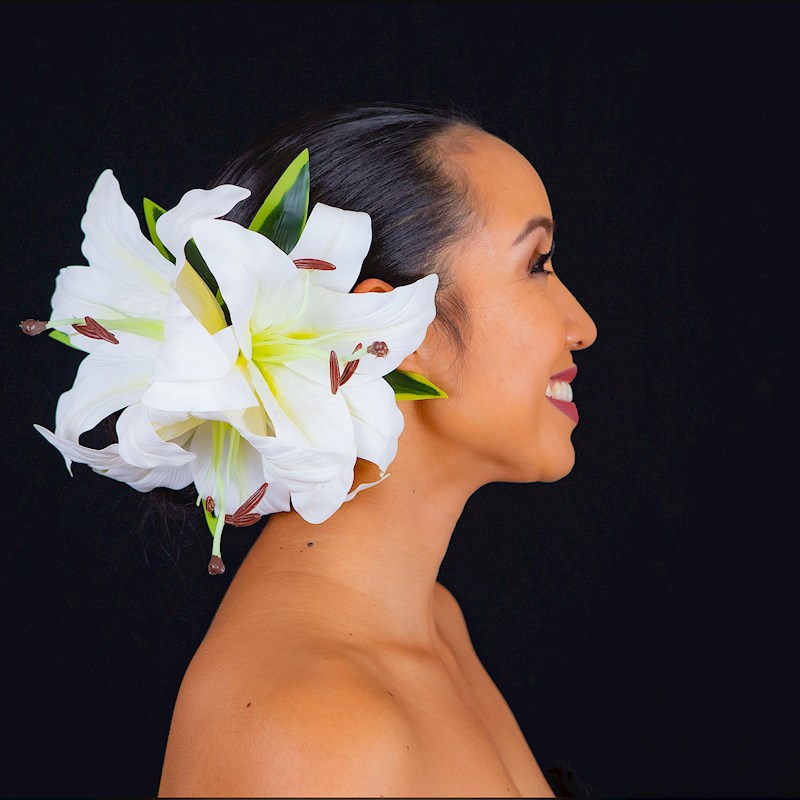Large Lily Clip