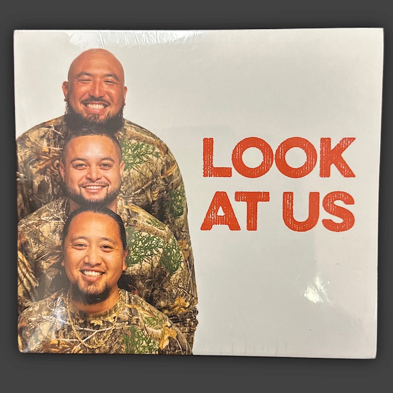 Music CD - Ei Nei, Look At Us