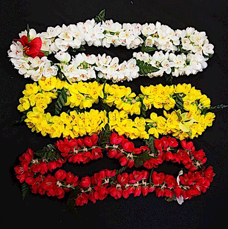 Shell Ginger Lei