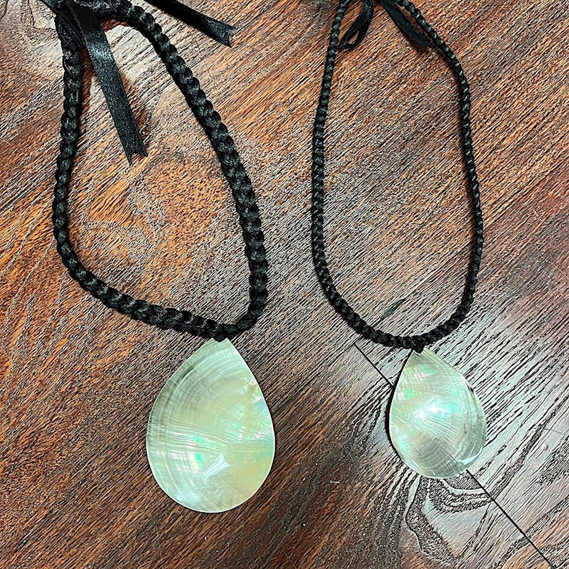 Teardrop Mother of Pearl Necklace