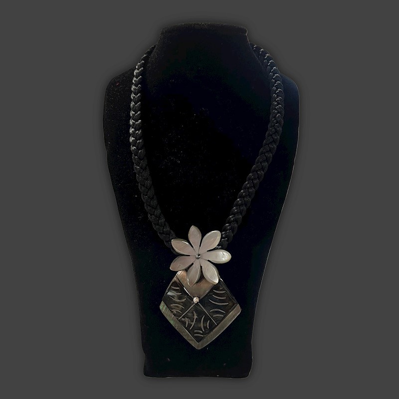 Tiare Diamond Necklace