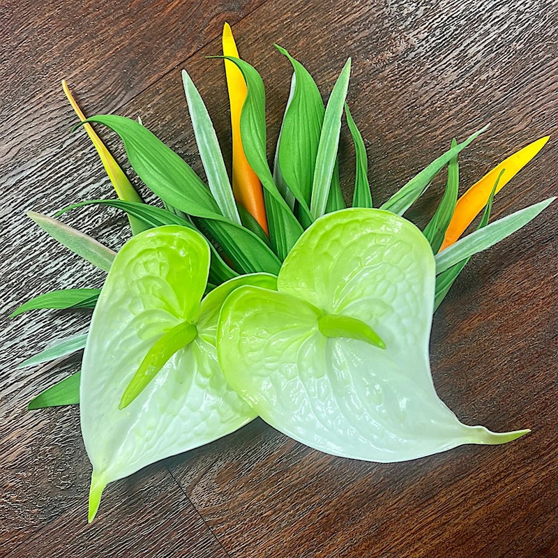 White 2 Anthurium Clip
