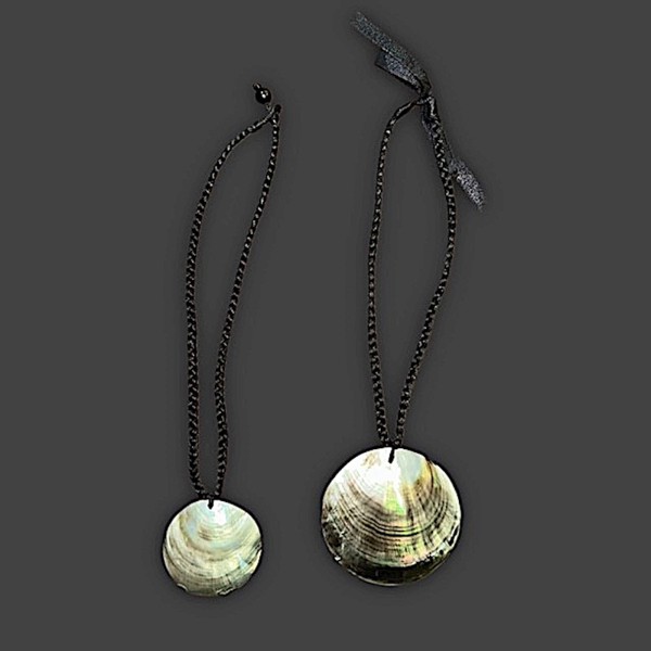 Circle Mother of Pearl Necklace -  BLACK