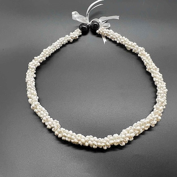 Pikake Shell Rosette Lei