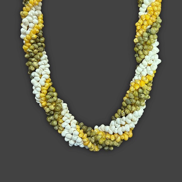 Pikake Shell Twist Lei