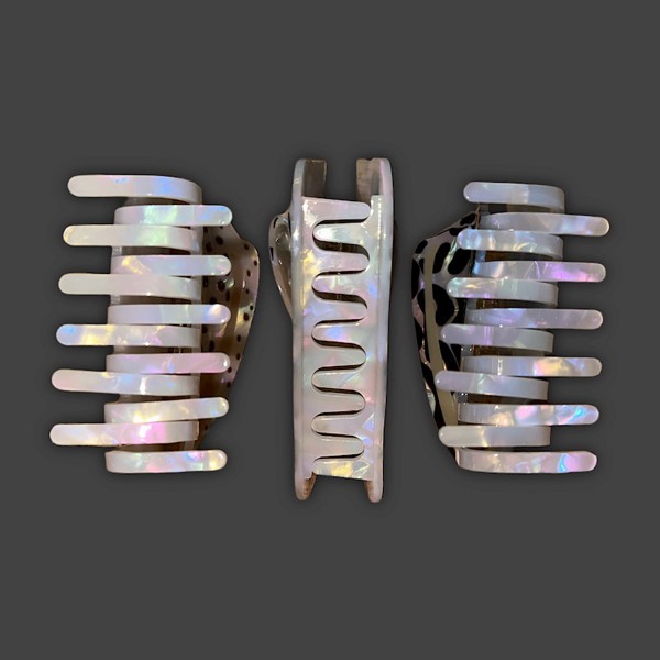 Shell Claw Clip