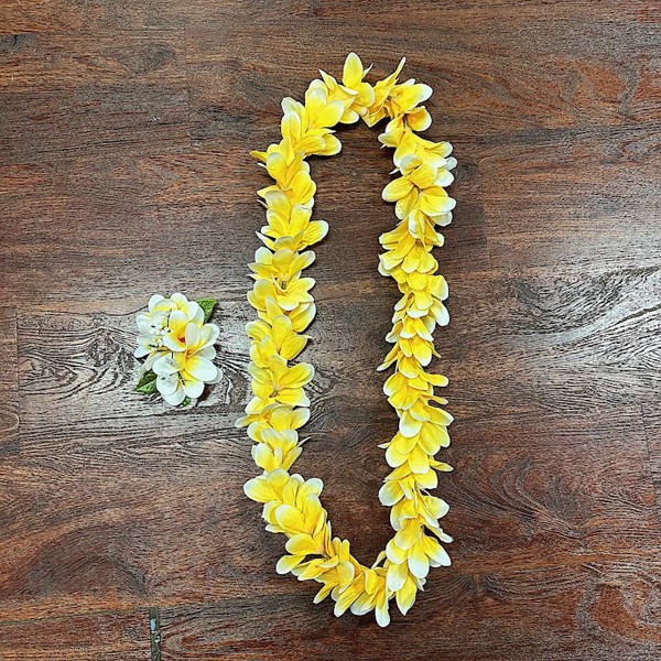 Single Velvet Plumeria Lei