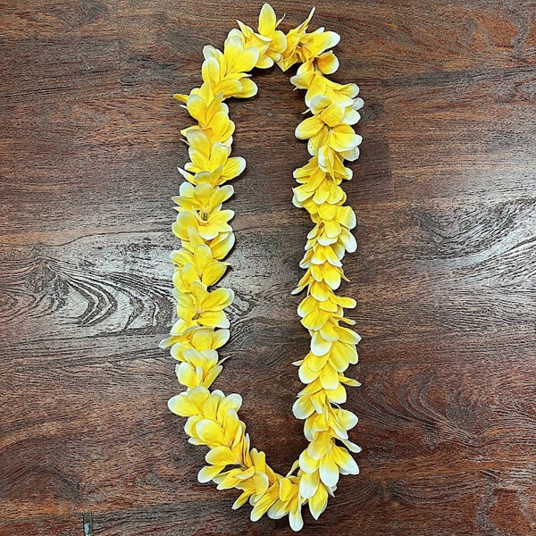 Single Velvet Plumeria Lei